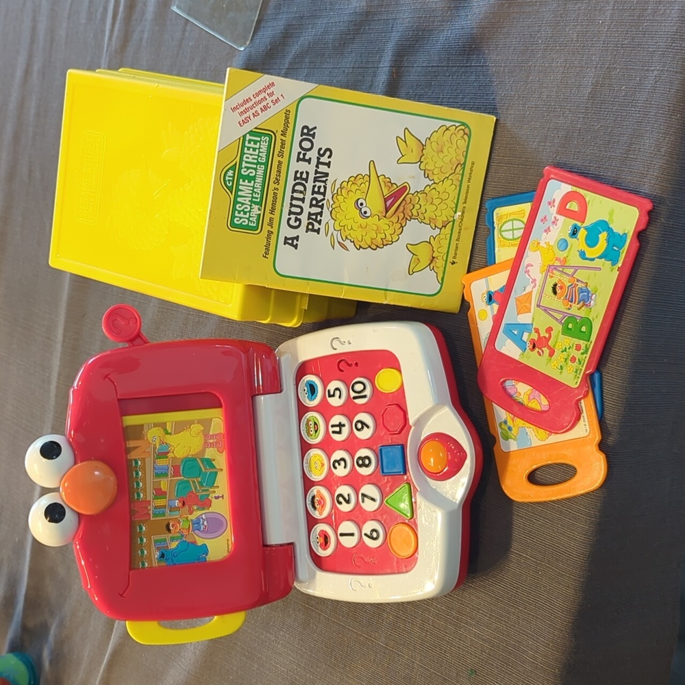 Sesame Street Bundle -  Learning Laptop, Educational Games, Cookie Monster toy